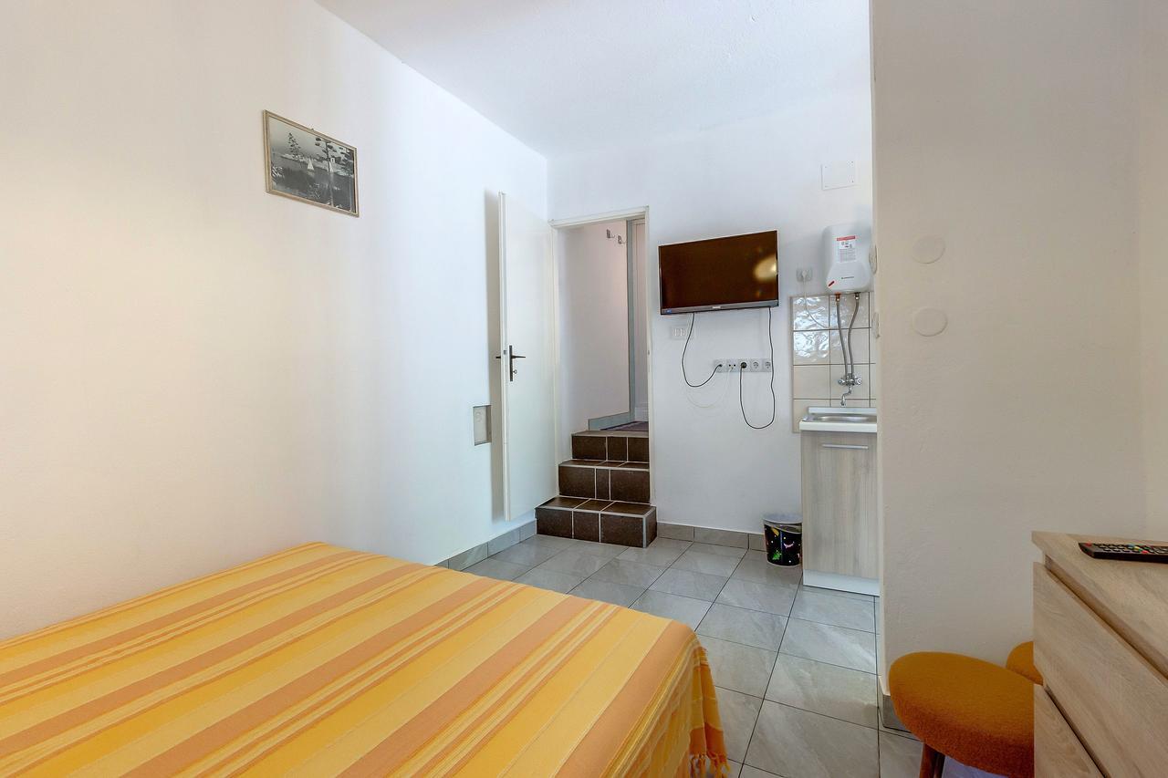 Apartments Ivna Veli Lošinj Екстериор снимка